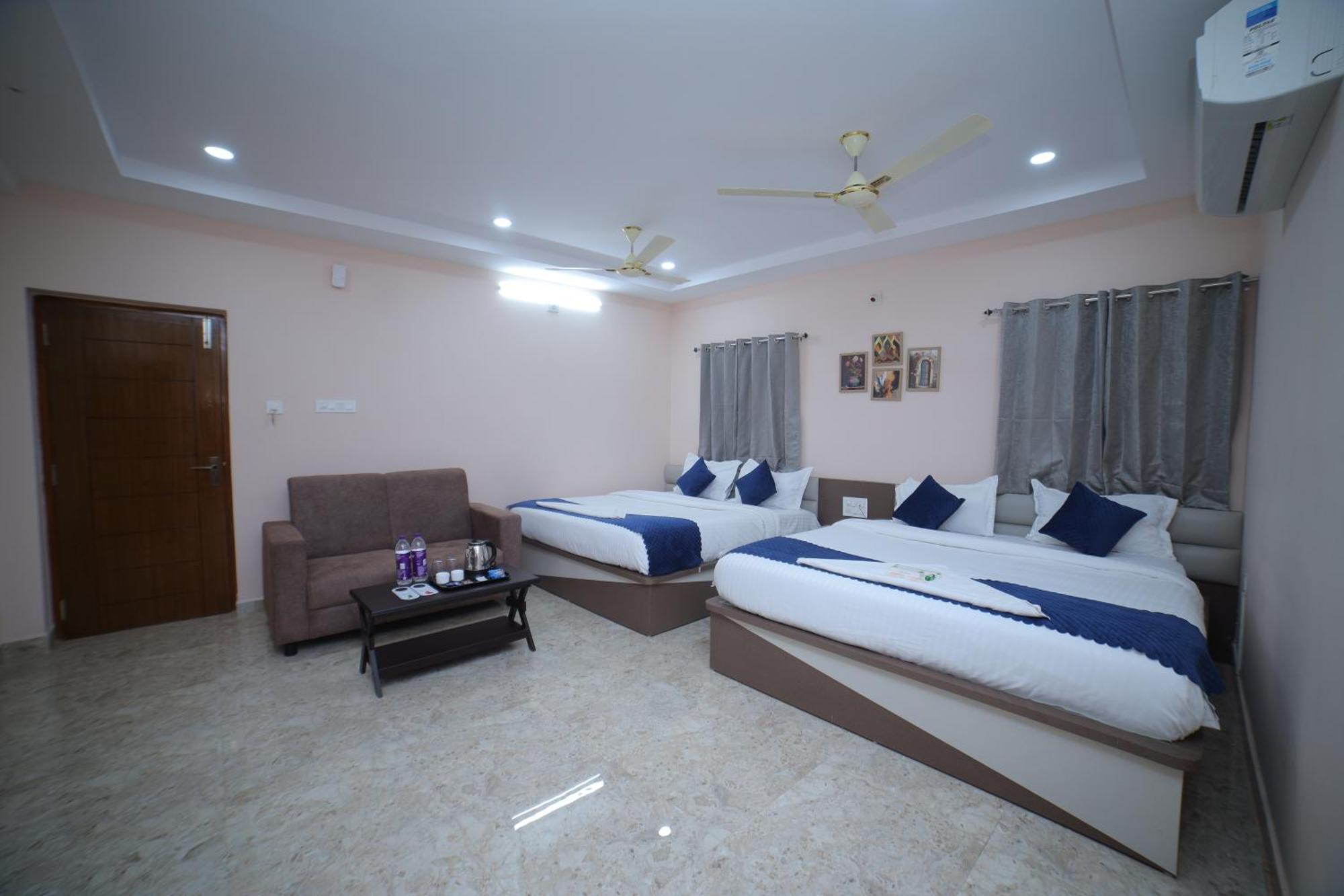 Sri Ganesh Grand Hotel Tirupati Eksteriør billede