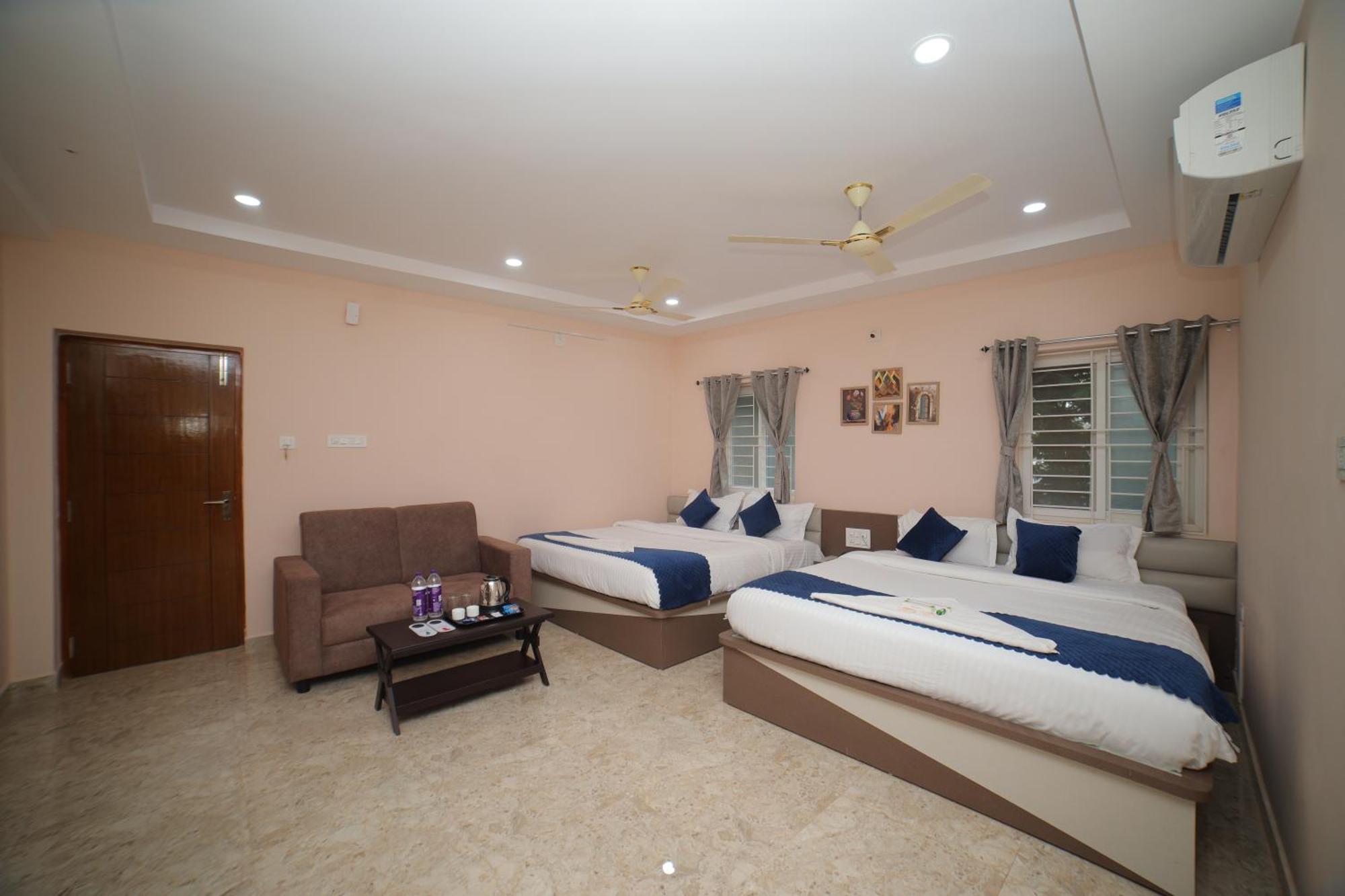 Sri Ganesh Grand Hotel Tirupati Eksteriør billede