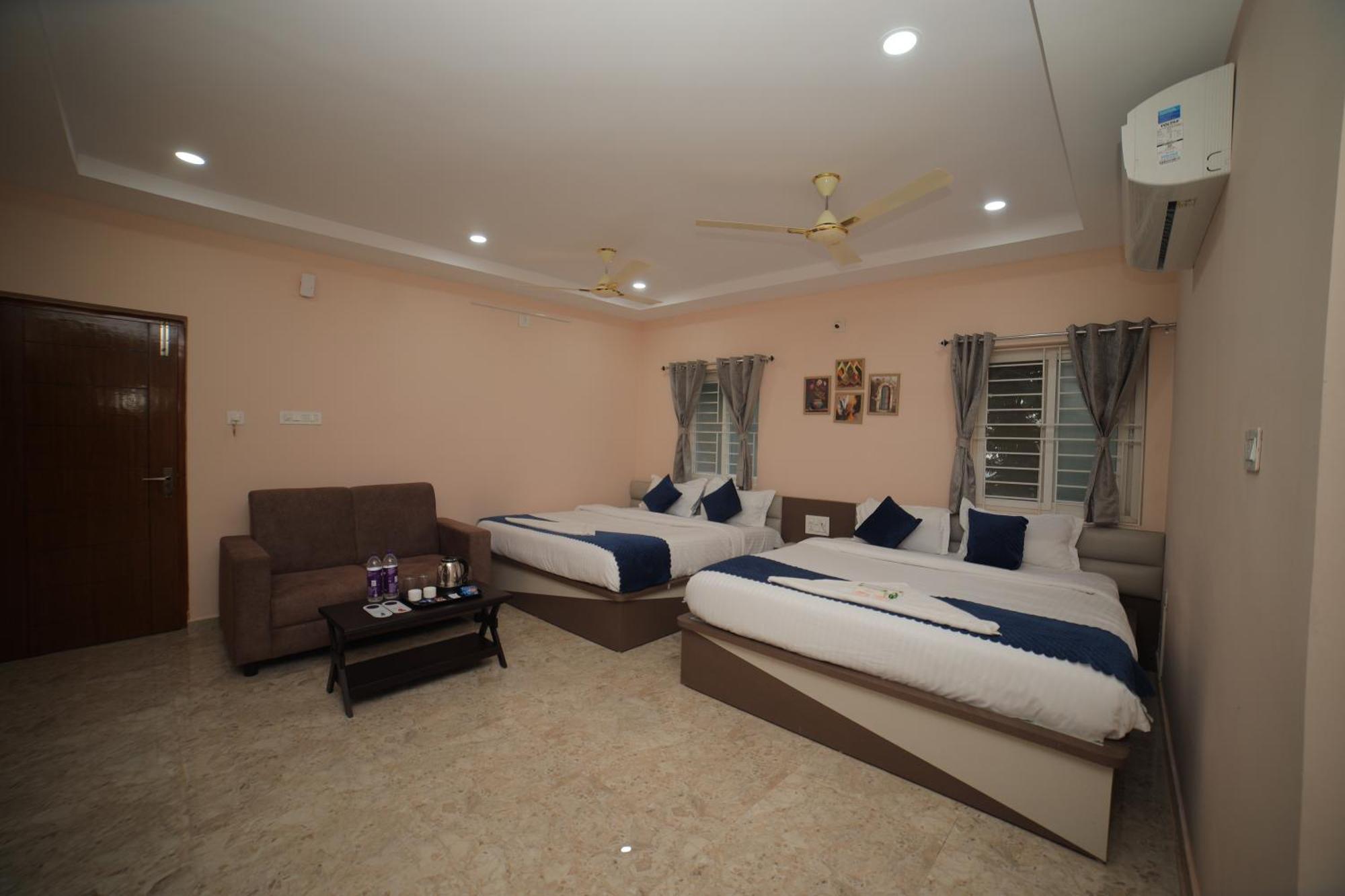 Sri Ganesh Grand Hotel Tirupati Eksteriør billede
