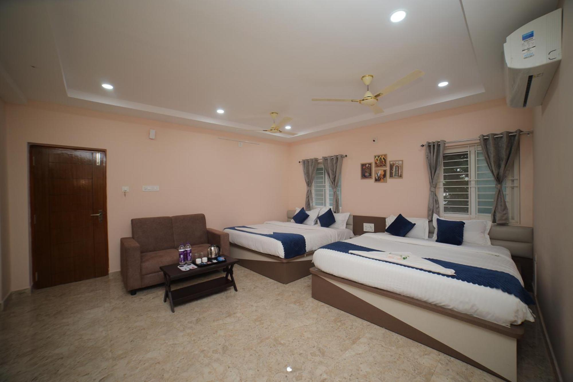 Sri Ganesh Grand Hotel Tirupati Eksteriør billede