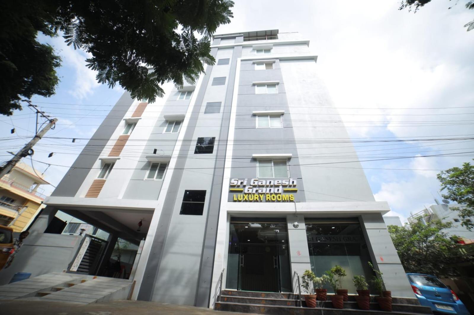 Sri Ganesh Grand Hotel Tirupati Eksteriør billede